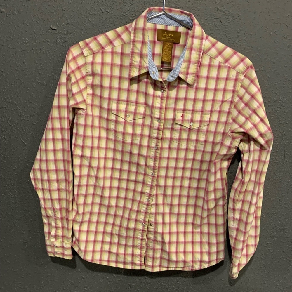 Women’s Wrangler Aura Western Button Down Top